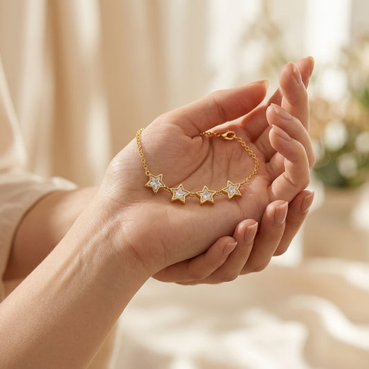 Pulsera Estrellas bañada en oro de 18 Kilates