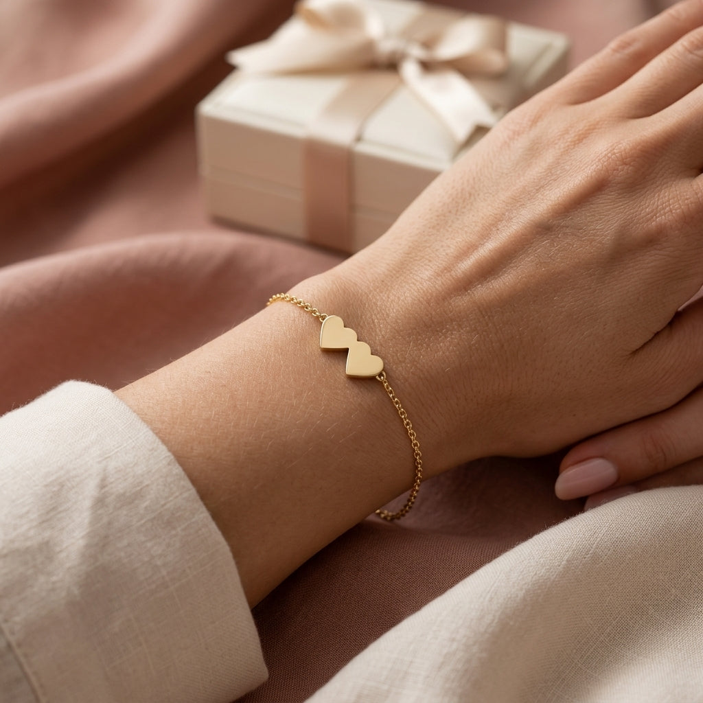 Pulsera de Corazones 💖 Acero Inoxidable – Elegante y Duradera